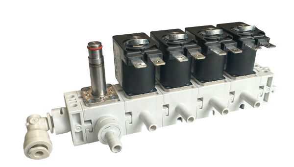 A. u. K. Müller 4er Ventilblockleiste Sielaff